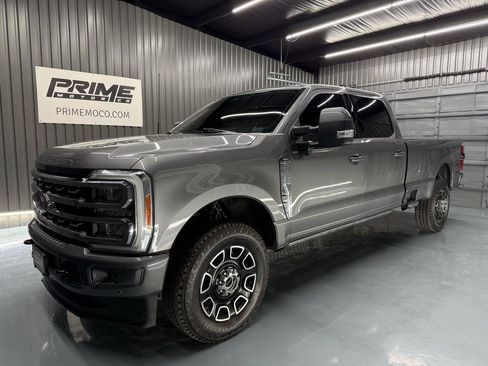 Used 2023 Ford F350 Lariat w/ Lariat Ultimate Package AWD/4WD image 1