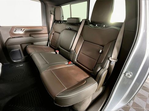 Used 2024 GMC Sierra 2500 Denali w/ Denali Reserve Package image 22