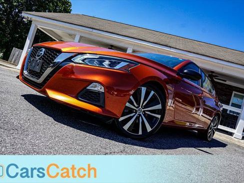 Used 2019 Nissan Altima 2.5 SR FWD image 3