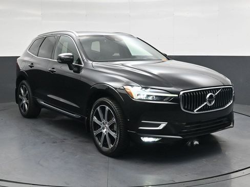 Used 2021 Volvo XC60 T5 Inscription w/ Advanced Package FWD image 2
