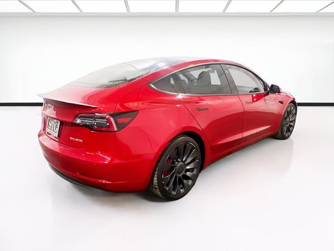 Used 2021 Tesla Model 3 Performance image 4