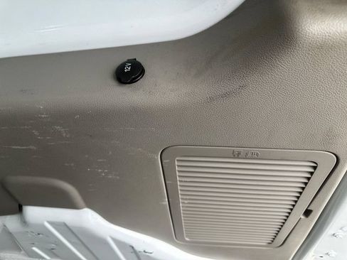 Used 2022 Ford Transit Connect XLT FWD image 7