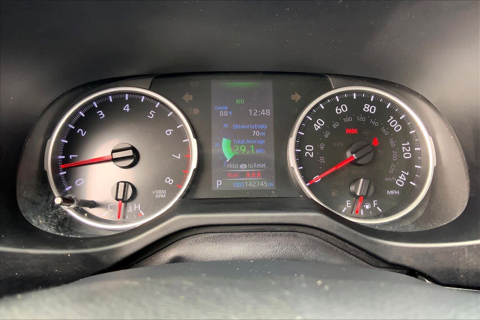 Used 2022 Toyota RAV4 LE FWD image 25