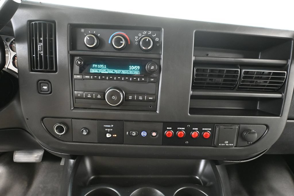 Used 2016 Chevrolet Express 2500 RWD image 22
