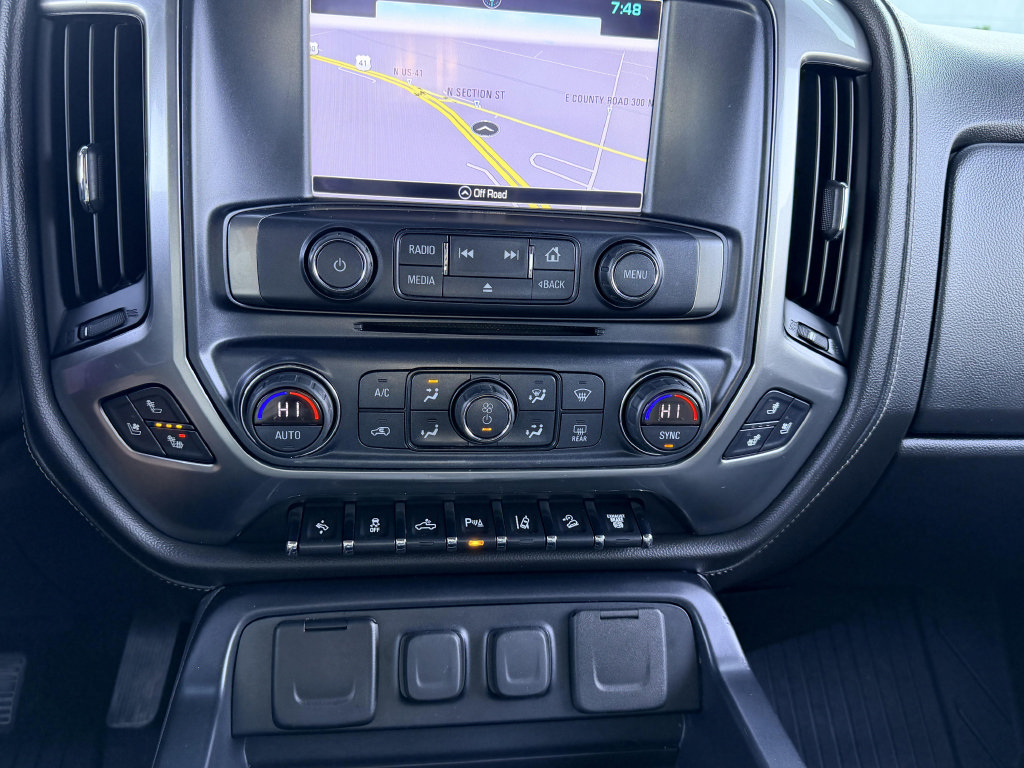 Used 2019 Chevrolet Silverado 2500 LTZ w/ Duramax Plus Package AWD/4WD image 25