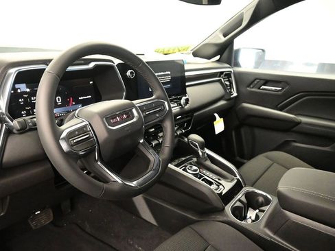 New 2026 GMC Canyon Elevation image 18