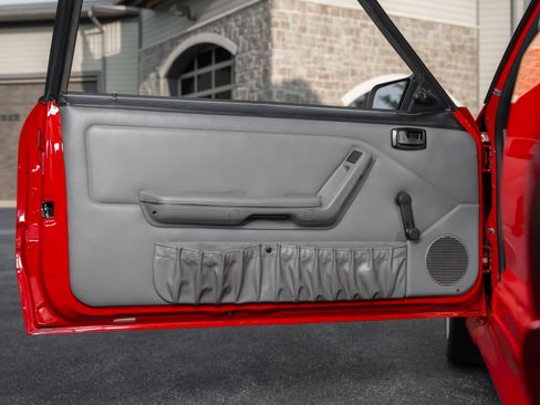 Used 1993 Ford Mustang Cobra RWD image 24