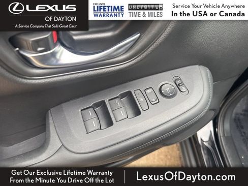 Used 2023 Honda HR-V LX image 11