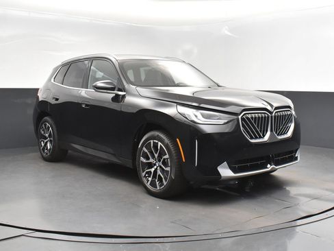 Used 2026 BMW X3 xDrive30i w/ Convenience Package AWD/4WD image 9