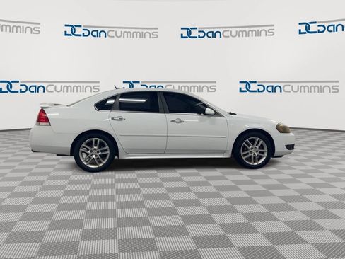 Used 2012 Chevrolet Impala LTZ FWD image 9