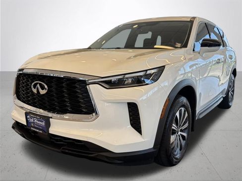 Used 2023 INFINITI QX60 Pure AWD/4WD image 2