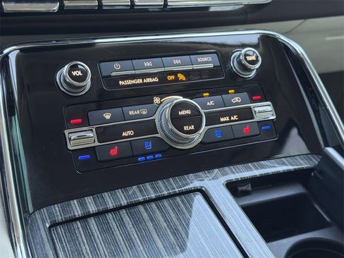 Used 2021 Lincoln Navigator L Black Label w/ Cargo Convenience Package image 12