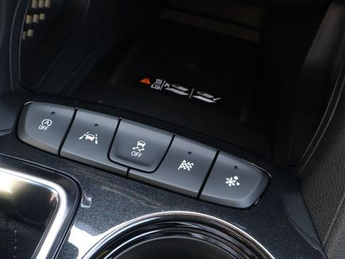 New 2026 Chevrolet TrailBlazer LT w/ Convenience Package FWD image 32