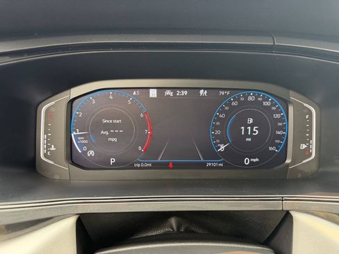 Used 2022 Volkswagen Taos SEL AWD/4WD image 15