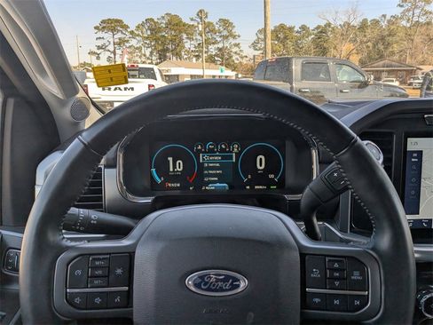 Used 2022 Ford F150 Lariat w/ Equipment Group 501A Mid image 31