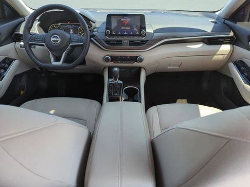 Certified 2023 Nissan Altima 2.5 SV FWD image 19