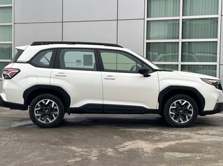 Used 2025 Subaru Forester video 3