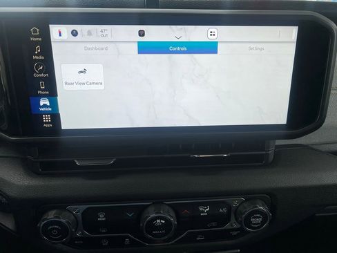 Used 2024 Jeep Wrangler Sport S AWD/4WD image 28