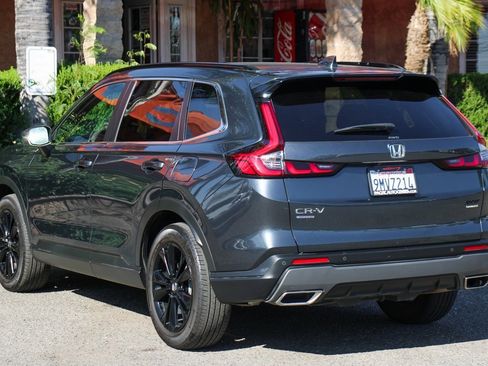 Used 2024 Honda CR-V Sport Touring image 6