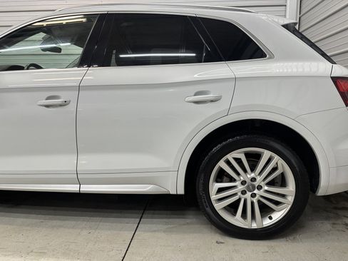 Used 2019 Audi Q5 2.0T Premium Plus w/ Premium Plus Package image 8