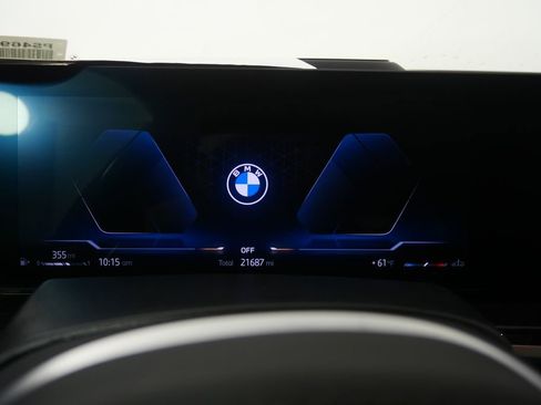 Used 2025 BMW X6 xDrive40i image 19