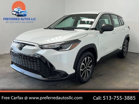 Used 2024 Toyota Corolla Cross AWD Hybrid image 1