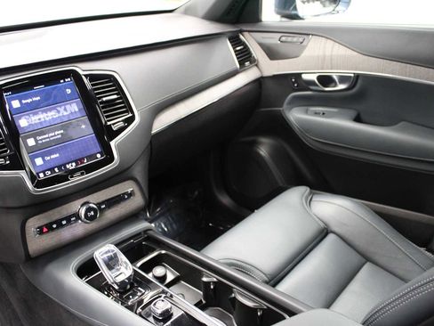 Used 2023 Volvo XC90 B6 Ultimate w/ Protection Package image 26
