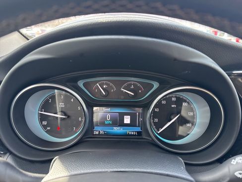 Used 2018 Buick Envision Essence image 14