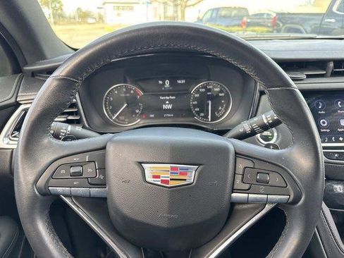Used 2024 Cadillac XT6 Luxury FWD image 26