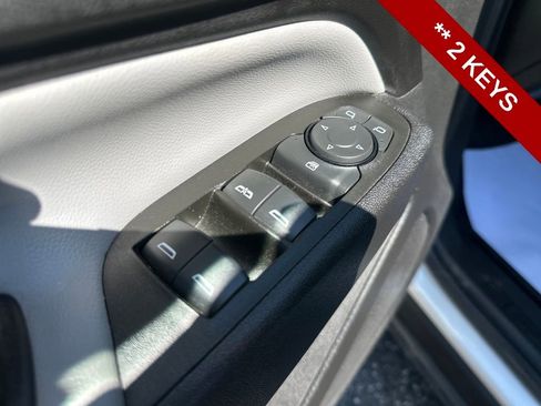 Used 2022 Chevrolet Equinox LS w/ LS Convenience Package image 15