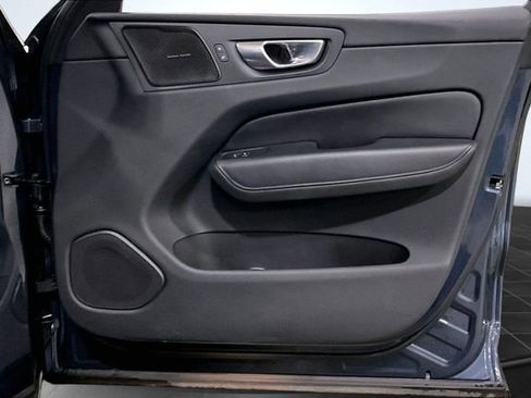 Certified 2024 Volvo XC60 B5 Plus image 27