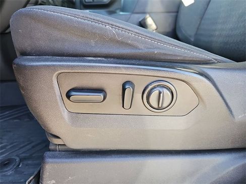 Used 2021 Chevrolet Silverado 1500 LT Trail Boss w/ Bed Protection Package image 19