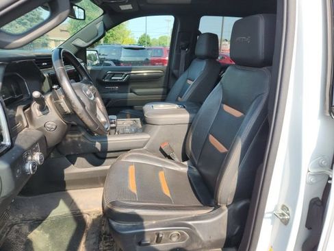 Used 2022 GMC Sierra 1500 AT4 w/ AT4 Preferred Package AWD/4WD image 13