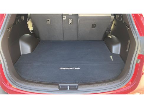 Used 2017 Hyundai Santa Fe Sport image 16