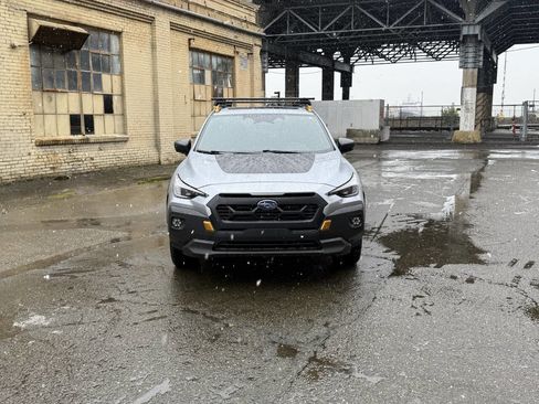 Used 2024 Subaru Crosstrek 2.5i Wilderness image 13