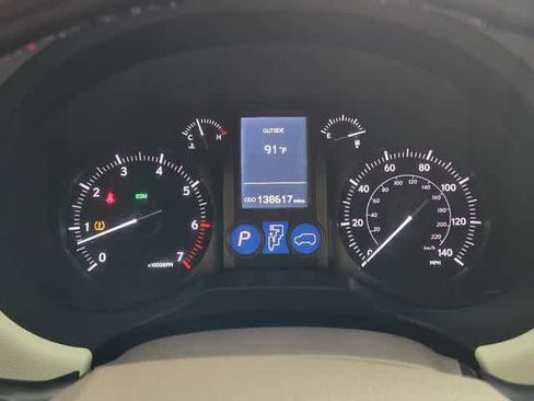 Used 2015 Lexus GX 460 w/ Premium Package AWD/4WD image 18