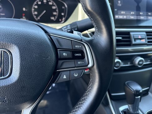 Used 2022 Honda Accord Sport image 30