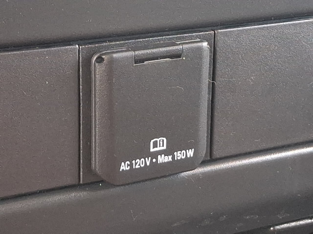 Used 2025 Chevrolet Express 2500 w/ Driver Convenience Package RWD image 18