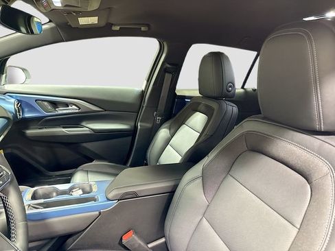 New 2026 Chevrolet Equinox EV LT image 24