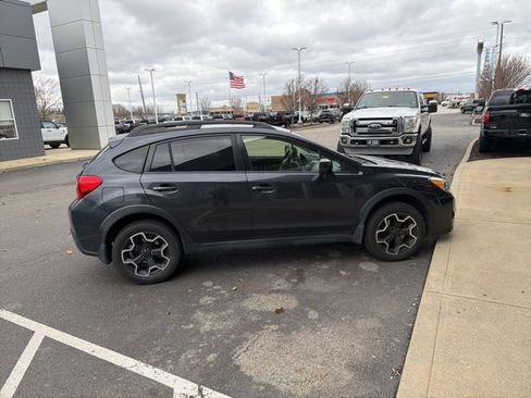 Used 2014 Subaru Crosstrek 2.0i Premium w/ Moonroof Package image 5