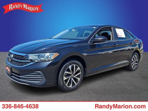 Used 2024 Volkswagen Jetta S FWD image 1