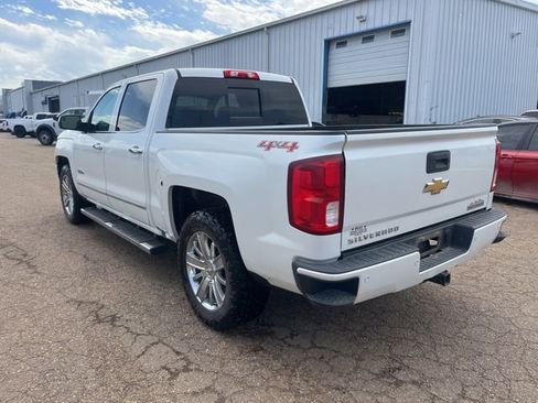 Used 2017 Chevrolet Silverado 1500 High Country image 4