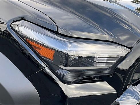 New 2026 Toyota 4Runner SR5 image 13