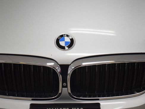 Used 2018 BMW 540i image 10