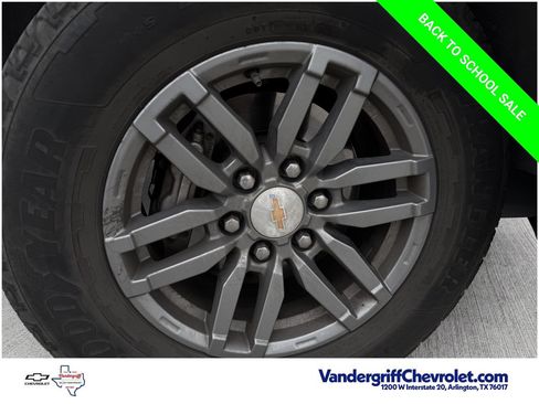 Used 2023 Chevrolet Colorado LT w/ LT Convenience Package RWD image 9