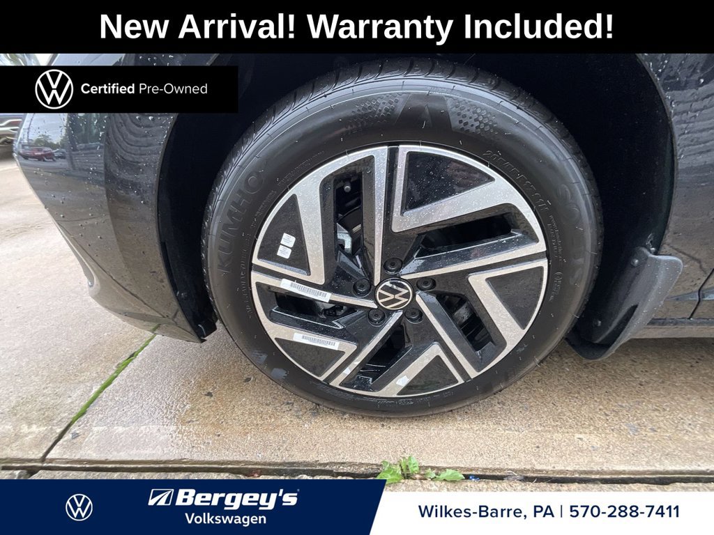 Used 2024 Volkswagen Jetta SEL FWD image 1