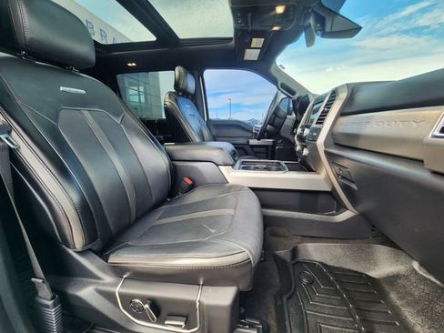 Used 2017 Ford F250 Platinum w/ Platinum Ultimate Package image 17