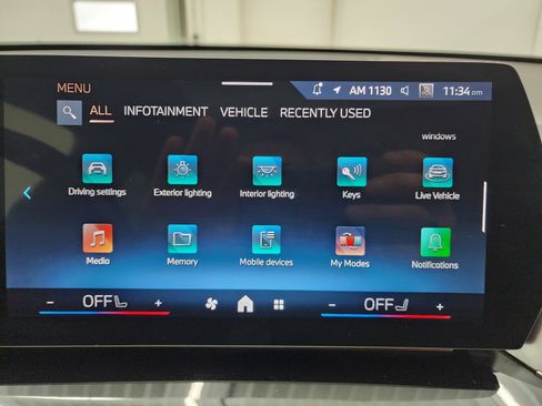 Used 2025 BMW X1 xDrive28i image 44