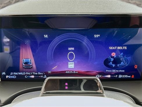 Used 2025 Lincoln Aviator Reserve w/ Luxury Package image 19