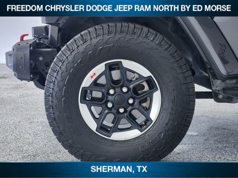 Used 2021 Jeep Wrangler Unlimited Rubicon AWD/4WD image 7
